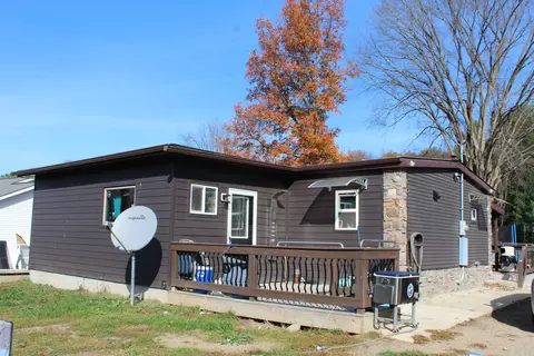 365 Kenneth St, Plainwell, MI 49080 photo 21