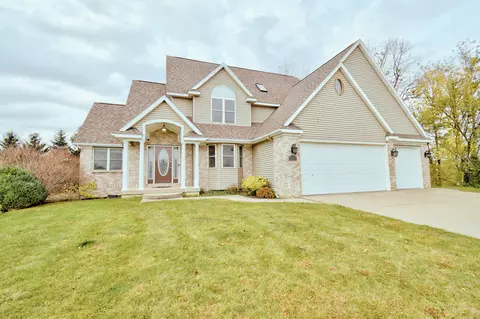 7007 Country Springs Dr SW, Byron Center, MI 49315