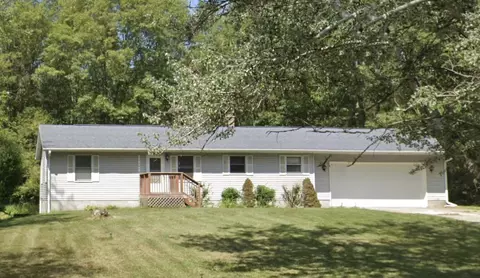 12687 136th Ave, Grand Haven, MI 49417