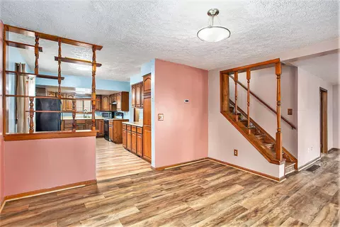 997 Hackett St, Ionia, MI 48846 photo 8