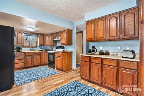 997 Hackett St, Ionia, MI 48846 photo 9