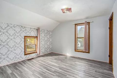 997 Hackett St, Ionia, MI 48846 photo 16