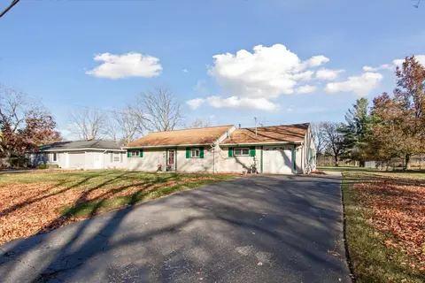 1614 Cascade Ct, Jackson, MI 49203 photo 5