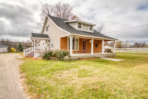 19123 4 Mile Rd, Morley, MI 49336