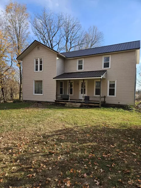 3140 E Dowling Rd, Hastings, MI 49058