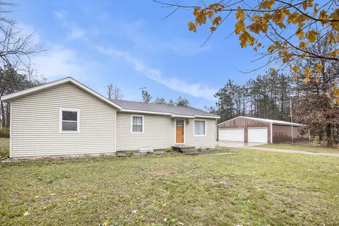 3949 24th St, Dorr, MI 49323 photo 3