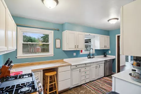 1211 102nd Ave, Plainwell, MI 49080 photo 4