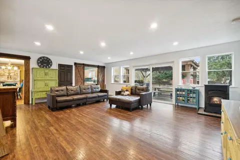 1211 102nd Ave, Plainwell, MI 49080 photo 5