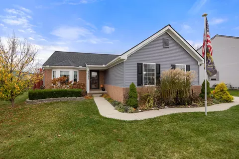 52087 Huntley Ave, New Baltimore, MI 48047