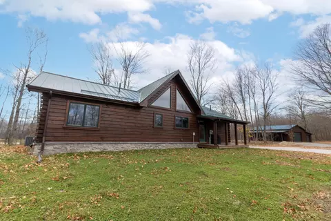 Exterior - 5616 Muma Rd, Gladwin, MI 48624 photo 12 of 20