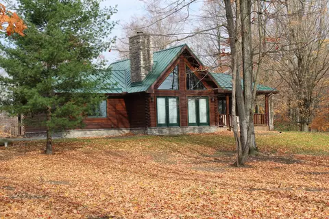 Exterior - 5616 Muma Rd, Gladwin, MI 48624 photo 5 of 20