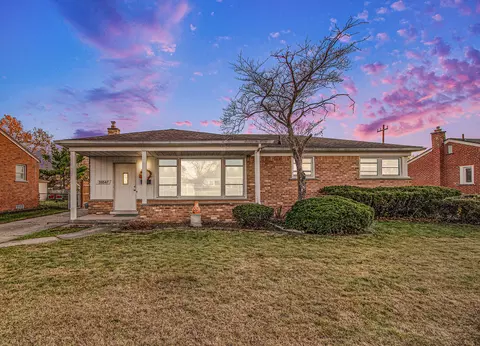 35847 Orangelawn, Livonia, MI 48150