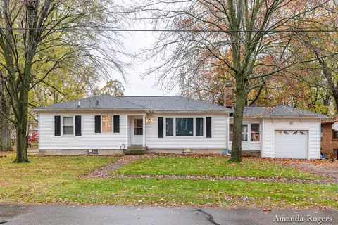 1916 Haines St NW, Grand Rapids, MI 49504