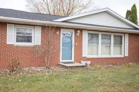 18215 205th Ave, Big Rapids, MI 49307