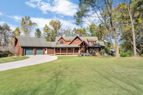 10560 Plaza Ct, Jerome, MI 49249