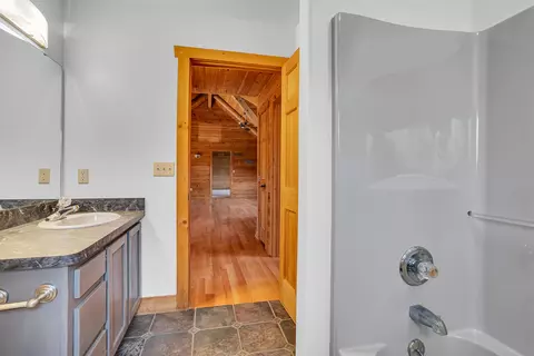 Entry Way - 10560 Plaza Ct, Jerome, MI 49249 photo 8 of 9