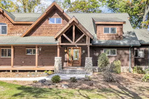 Exterior - 10560 Plaza Ct, Jerome, MI 49249 photo 3 of 13