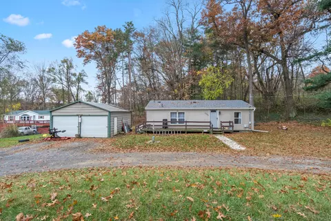 6545 Ann Arbor Rd, Jackson, MI 49201 photo 2