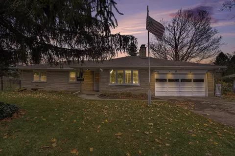118 Calhoun St, Union City, MI 49094