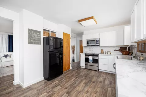 701 Brook St, Tecumseh, MI 49286 photo 9