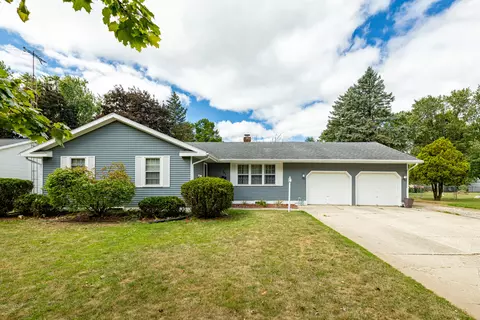 701 Brook St, Tecumseh, MI 49286