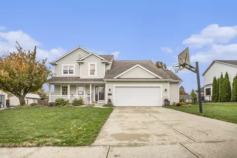 6736 Hartman Dr SE, Caledonia, MI 49316