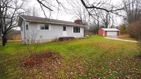 5375 Cottonwood Ave, Big Rapids, MI 49307