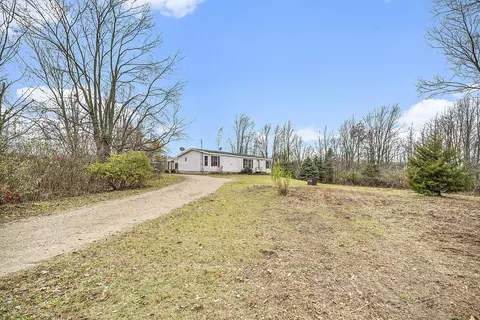 1706 110th Ave, Otsego, MI 49078