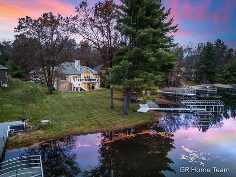 13058 Horseshoe Lake Ct, Gowen, MI 49326
