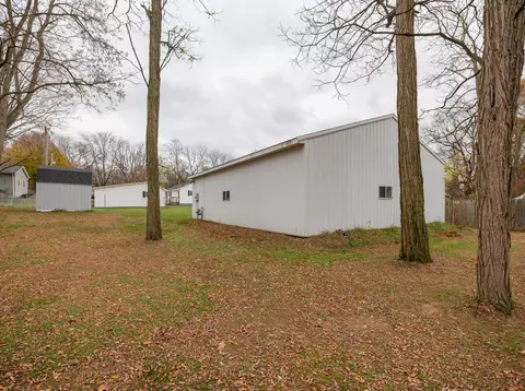 130 S Sunset St, Plainwell, MI 49080 photo 26
