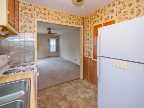 130 S Sunset St, Plainwell, MI 49080 photo 10