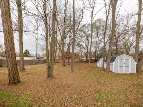 130 S Sunset St, Plainwell, MI 49080 photo 27