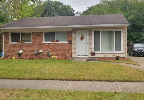 21921 Sloman St, Oak Park, MI 48237