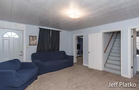 622 S Pearl St, Belding, MI 48809 photo 14
