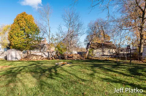 622 S Pearl St, Belding, MI 48809 photo 35