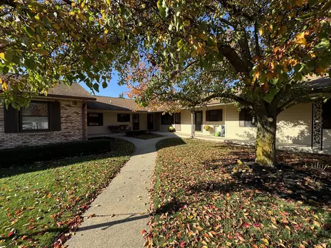 6735 N Wentward Ct #96, Hudsonville, MI 49426