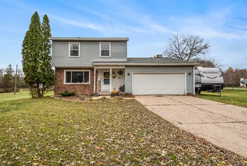 6932 Mccords Ave SE, Alto, MI 49302