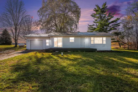 1113 Dildine Rd, Ionia, MI 48846