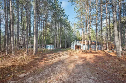 1815 S Lakola Rd, Reed City, MI 49677