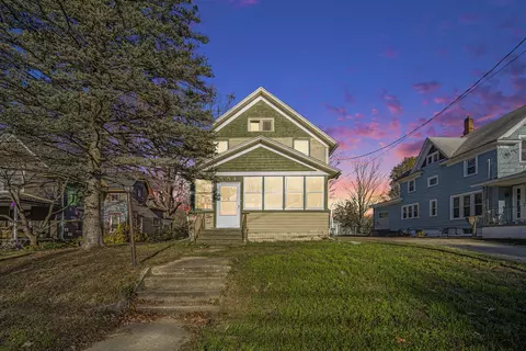 554 Ely St, Allegan, MI 49010