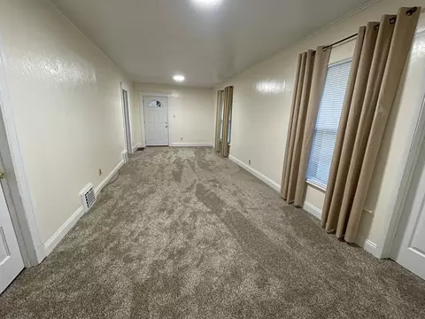 834 Maltby St, Jackson, MI 49202 photo 10