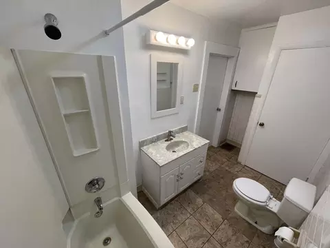 834 Maltby St, Jackson, MI 49202 photo 9