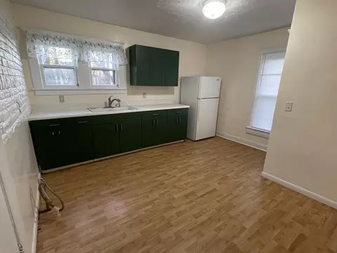 834 Maltby St, Jackson, MI 49202 photo 7