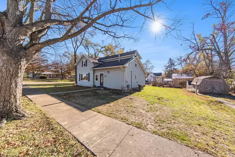 215 E Main St, Addison, MI 49220 photo 3