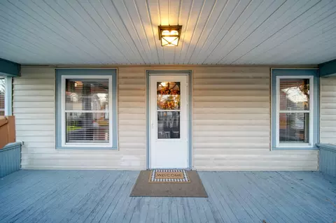 602 James St, Adrian, MI 49221 photo 3