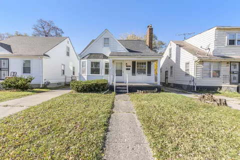 7717 Greenview Ave, Detroit, MI 48228