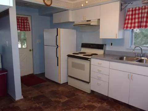 121 W Grant St, Bronson, MI 49028 photo 12