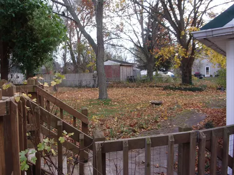 121 W Grant St, Bronson, MI 49028 photo 10