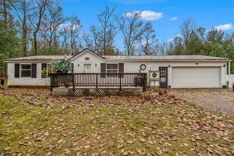 251 Northwood Dr, Branch, MI 49402