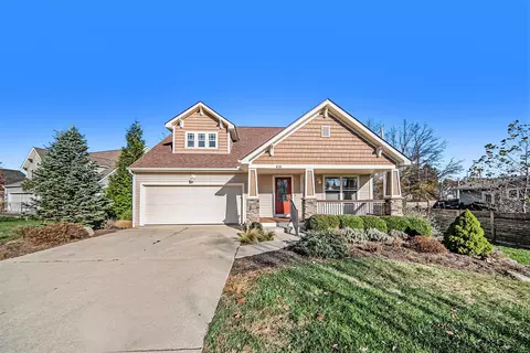 410 Lincoln Ct, Chelsea, MI 48118